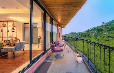 Pent House Room | Balcony