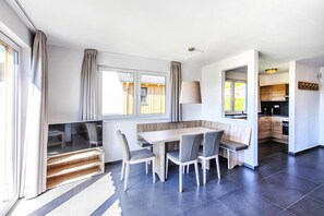 House | Tempat makan