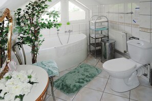 House | Bathroom - Holiday Home in Nowe Warpno (Nowe Warpno)