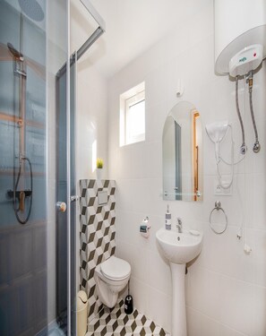 Apartment | Bathroom - Apartment in Jaroslawiec Near the Beach (Postomino)