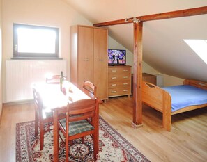 Apartment | 1 bedroom, individually furnished, bed sheets - Agriculture - Studios, Borzyslawiec by Lubczyna (Goleniow)