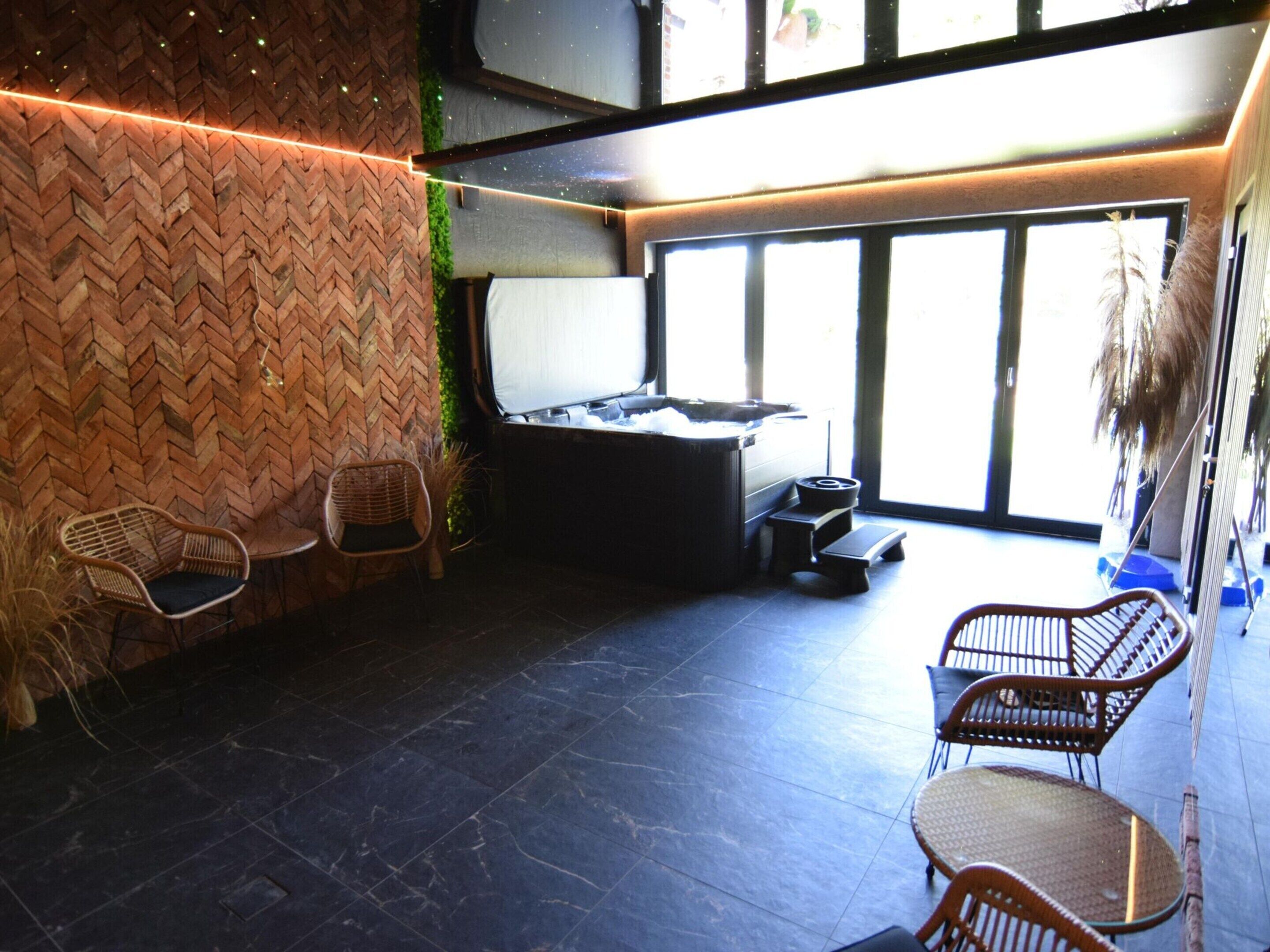 House | Spa treatment