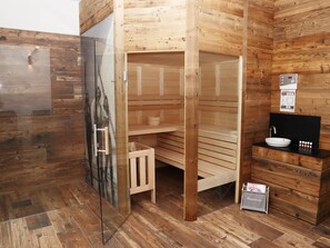 Sauna - Apartment in Bramberg Near Cable Car (Bramberg am Wildkogel)