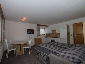Apartment | 2 bilik tidur, cadar katil