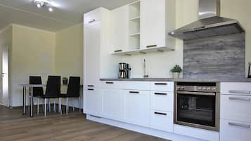 Huoneisto | Yksityinen keittiö | Vedenkeitin, leivänpaahdin