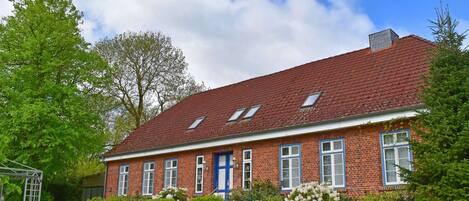 Apartment | Exterior