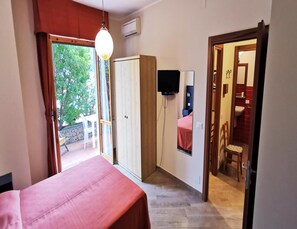 Apartment | 1 bedroom, individually furnished