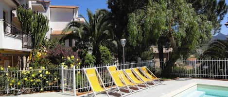 Appartement | Piscine | Piscine extérieure