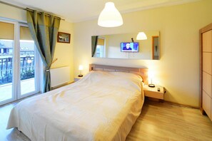 4 chambres, ameublement personnalisé, draps fournis