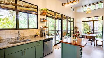 Nhà, 3 phòng ngủ, hồ bơi riêng, quang cảnh vườn | Nội thất
