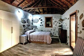 House | 1 bedroom, individually furnished - Holiday Home, Tijarafe (Tijarafe)
