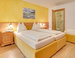 Apartment | 1 bedroom, individually furnished, bed sheets - Apartment in Fugen Near Spieljoch Ski Lift (Fuegen)