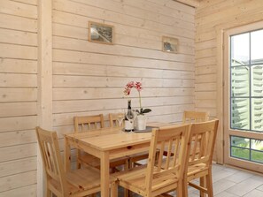 House | Tempat makan