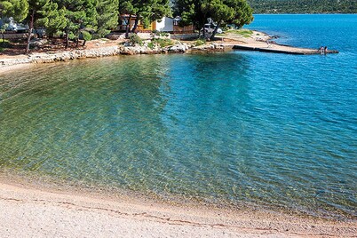 Apartments Fortuna in Pirovac, Close to the Seabeach