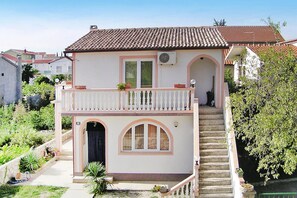 Apartment | Exterior