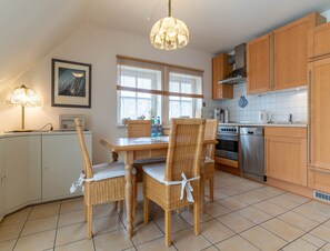 Dining - Ferienwohnung in St. Peter-ording (St. Peter-Ording)
