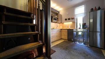 House | Private kitchen | Electric kettle, toaster