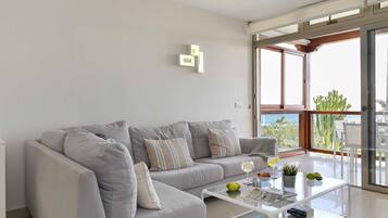 Apartment | Living area