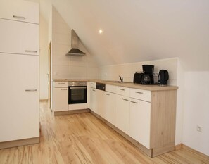 Apartment | Private kitchen - Ferienwohnung Gute Luise in Fuenfseen (Fuenfseen)