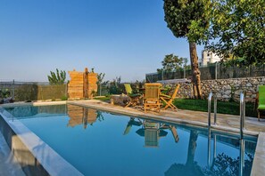 Ferienhaus | Pool | Innenpool, Außenpool