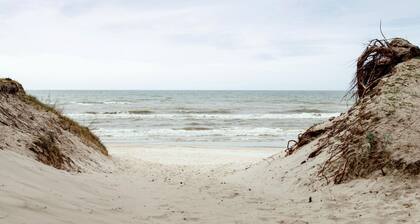 Apartment With Summer Pool, Pogorzelica