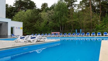 Apartment | Pool | Indoor pool, outdoor pool