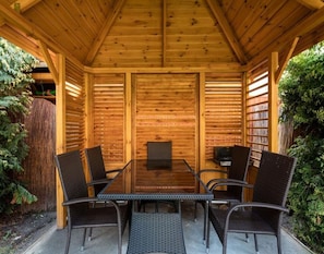 LĂ€genhet | Restaurang utomhus