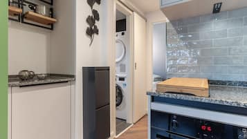 Apartemen | Dapur pribadi | Ketel listrik dan pemanggang roti