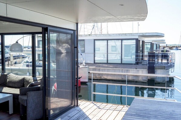 Mobile Home | Balcony - Hausboot in Boltenhagen (Boltenhagen)