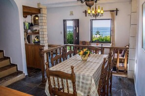 Dining - Semi-detached Houses, Stalos (Chania)
