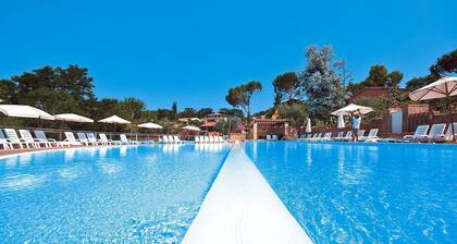 Family Apartment in Guardistallo With Pool