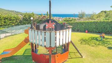 Bungalow | Property amenity