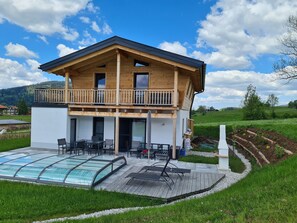 Chalet | Exterior - Chalet Gamsknogel mit Privatem Pool und Whirlpool (Inzell)