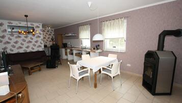 House | Living room