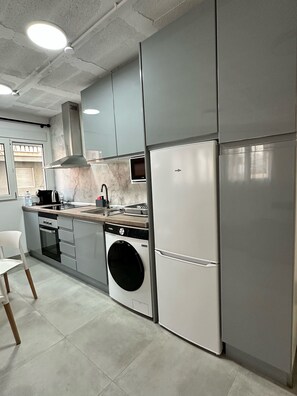 Private kitchen - Loft Tamara /Apt. Full/Kitchen+Private Bathroom/WIFI (Alicante (Alacant))