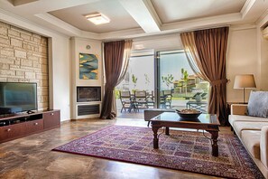 House | Living area - Seaside Villa With Private Pool (Kassandra)