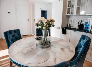 Apartment | Dining