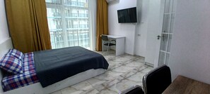 1 chambre, fer et planche à repasser, Wi-Fi, draps fournis