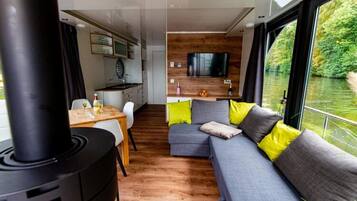 Mobile Home | Living area