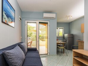 Apartment | Living room