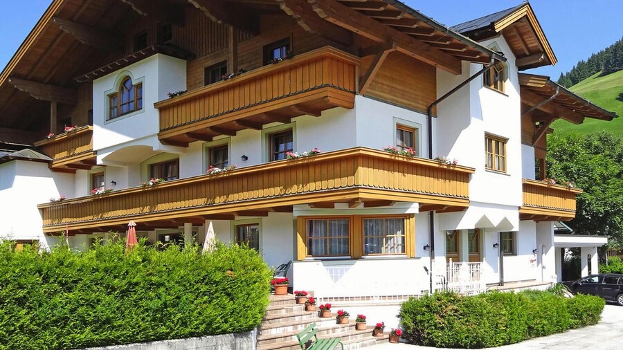 Apartment in Filzmoos Near Ski Amade