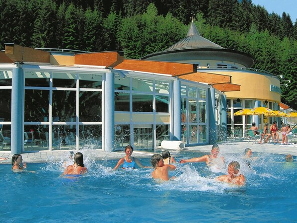 Apartment | Pool - Apartment in Filzmoos Near Ski Amade (Filzmoos)