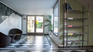 Uklassifisert bilde, 4 av 17, knapp