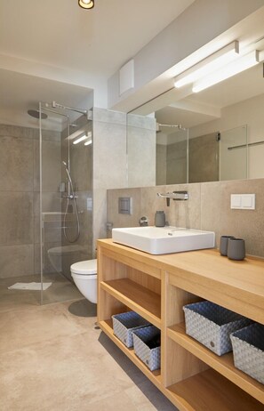 Apartment | Bathroom