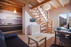 House | Private kitchen | Electric kettle, toaster, high chair - Holiday House in Rewal Near Baltic Beach (Rewal)