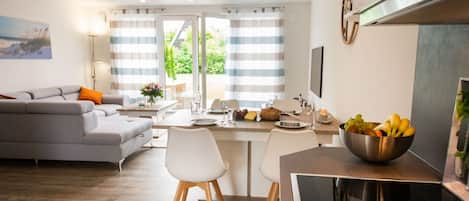 Rumah | Tempat makan