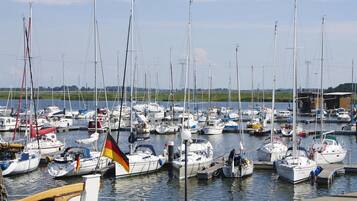 Rumah | Pemandangan perairan