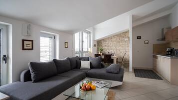 Apartment | Living area