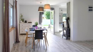 House | Tempat makan