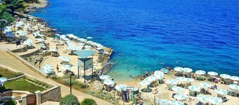 Apartment in Veli Losinj by the Beach